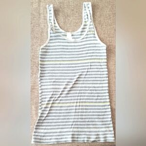 Victoria's Secret Tank Top size Medium